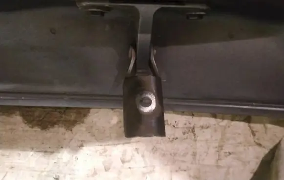 BMW X5 E70 Tailgate/trunk/boot hinge