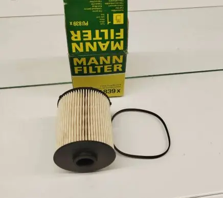 Mercedes-Benz C W202 Fuel filter 6110900051 A6110900051 6110900652