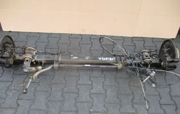 Mercedes-Benz Sprinter W907 W910 Rear axle beam with reductor 