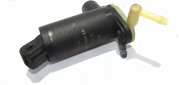 Ford Fiesta Windscreen/windshield washer pump 2S6T17K264BA