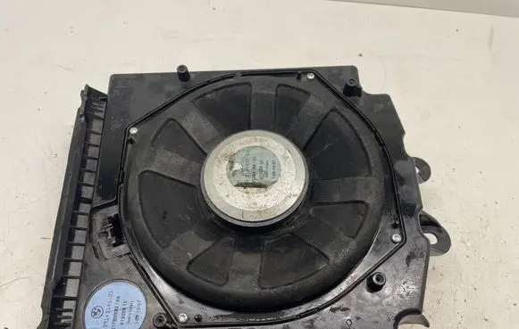 BMW 5 F10 F11 Subwoofer speaker 61928910 65139143141 217BM082A