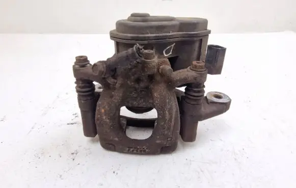 Nissan Qashqai Rear brake caliper 0907A