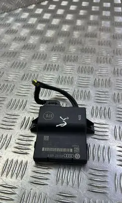 Audi Q7 4L Gateway control module 4F0907468R 404476 4F0907468F