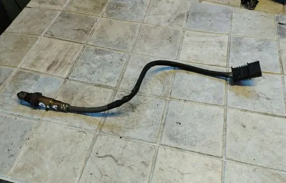 BMW 5 GT F07 Lambda probe sensor 759690801 0258027015