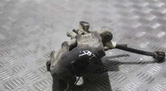 Volvo C30 Rear brake caliper