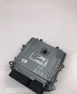 Volvo S60 Engine control unit/module ECU 31336983 0281018414