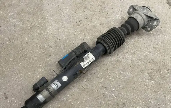 Audi RS6 C7 Rear shock absorber/damper 4G05011D