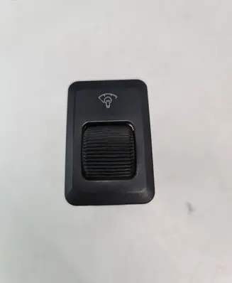 Mitsubishi L200 Panel lighting control switch 8C31
