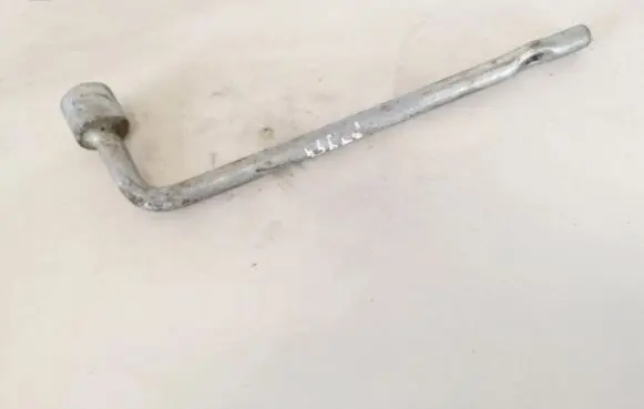 Fiat Punto (188) Wheel nut wrench 