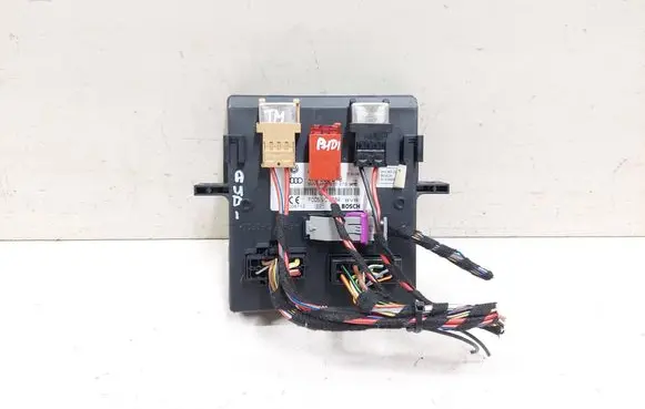 Audi A6 S6 C6 4F Comfort/convenience module 4F0907279 4F0910279 F005V00384