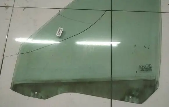 Ford Galaxy Front door window glass four-door AS2