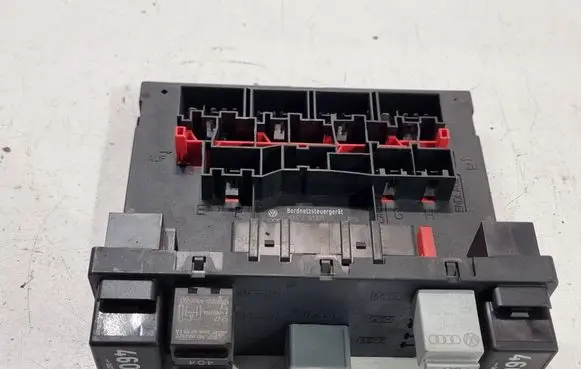 Volkswagen Touran I Comfort/convenience module 3C0937049J