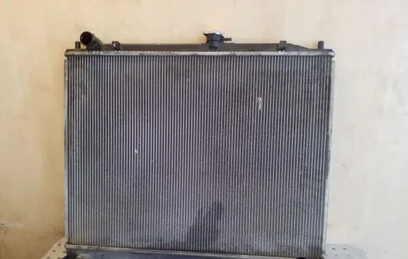 Mitsubishi Pajero Coolant radiator