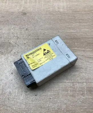 BMW 5 E60 E61 Center console control module 9113064
