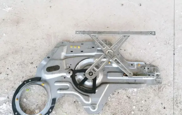 KIA Cerato Sliding door window regulator with motor