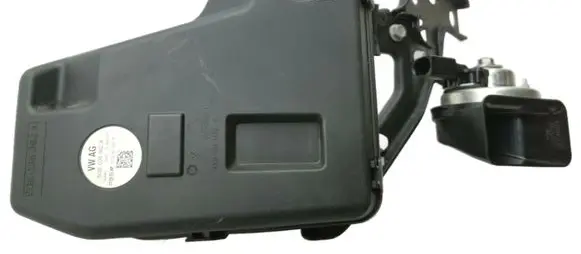 Volkswagen PASSAT B8 Panel speaker 5GE035362A