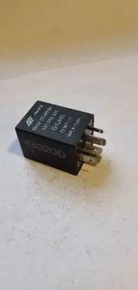 Volkswagen Golf III Other relay 357955531 72W5111 G1UHS