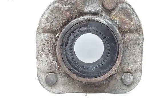 Volvo XC90 Front upper strut mount 
