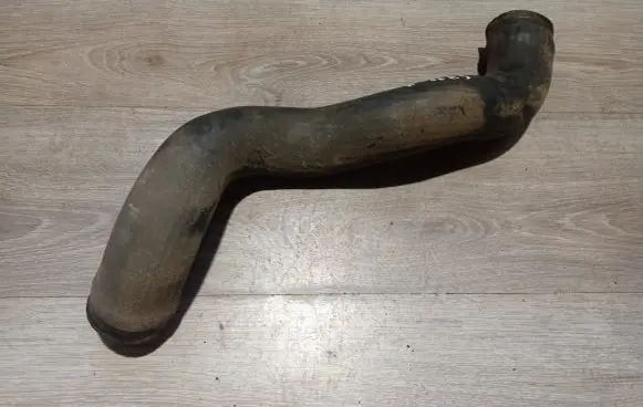 Volvo XC90 Intercooler hose/pipe