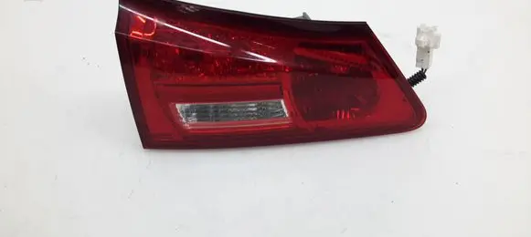 Lexus IS 220D-250-350 Tailgate rear/tail lights 8159153070