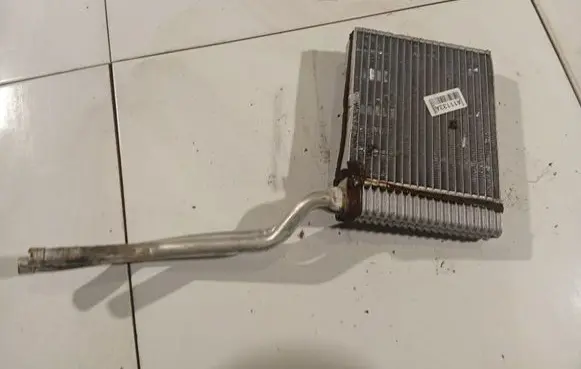 Ford C-MAX I Heater blower radiator 