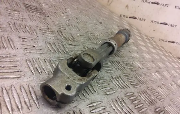 Toyota Auris E180 Steering column universal joint