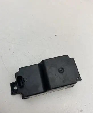 Mercedes-Benz E W213 Voltage converter/converter module A2059053414