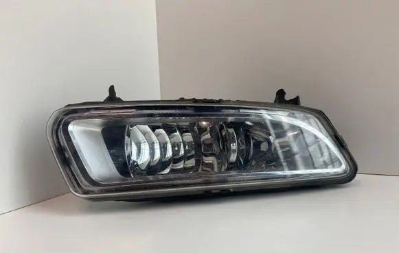 Volkswagen Polo V 6R Front fog light 17415902