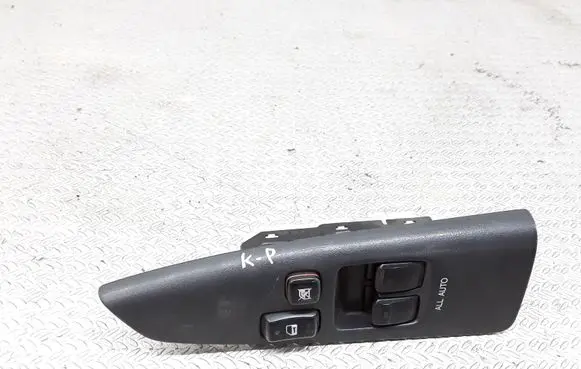 Toyota Corolla Verso E121 Electric window control switch 8404013060