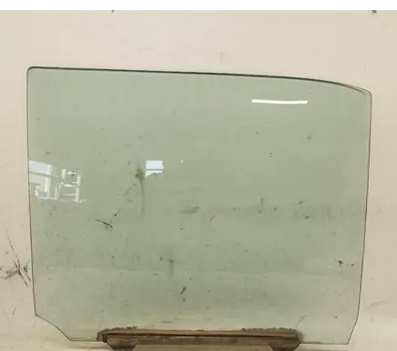 Mercedes-Benz 250 280 W108 Rear door window glass 1097350110 A1097350110