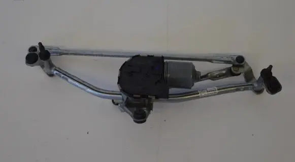 Volkswagen PASSAT B6 Front wiper linkage and motor 3G1955119A