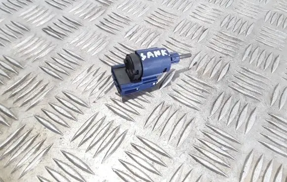 Skoda Fabia Mk1 (6Y) Clutch pedal sensor 1J0927189F 19322013
