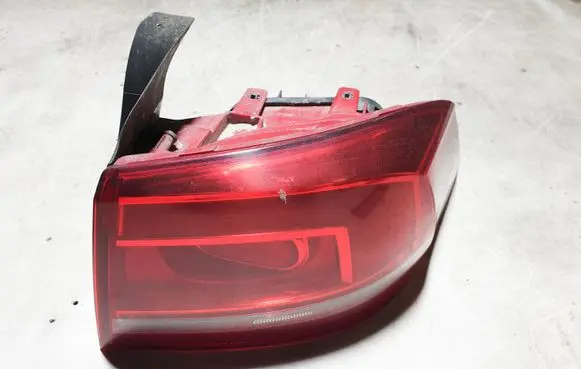 Volkswagen PASSAT B7 Rear/tail lights 3AE945096F