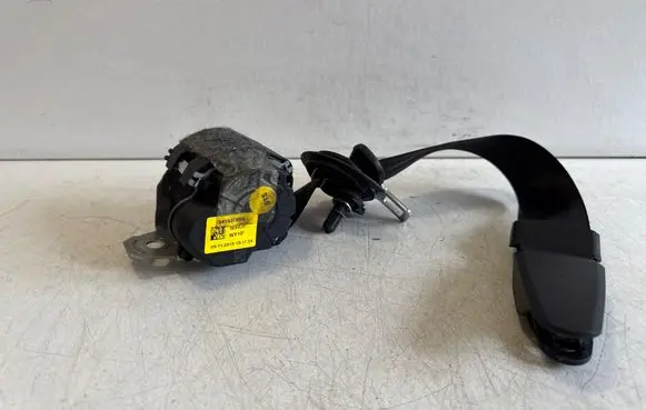 Audi Q7 4M Third row seat belt 34163785B