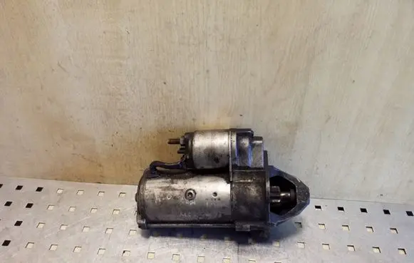 Audi A4 S4 B6 8E 8H Starter motor 068911024E D7R33