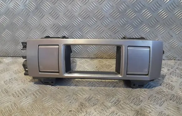 Jaguar XF Dash center air vent grill 8X2319K617AH
