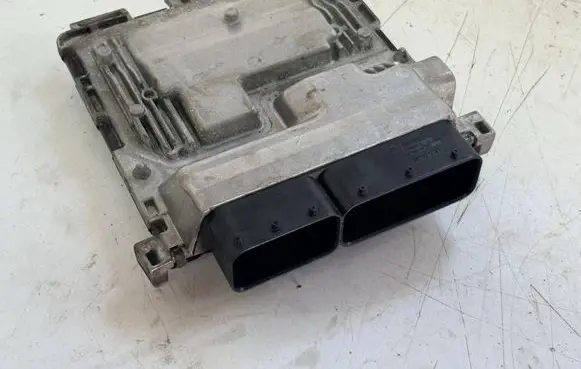Mercedes-Benz C W204 Engine control unit/module A0034468840 R2711500391 5WK91301