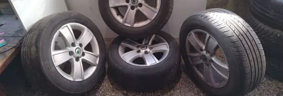Skoda Octavia Mk2 (1Z) R15 alloy rim 1Z0601025S