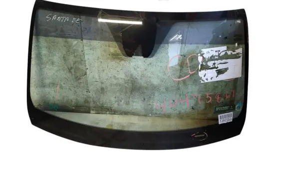 Hyundai Santa Fe Front windscreen/windshield window 43R017044