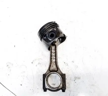 Opel Zafira A Piston with connecting rod