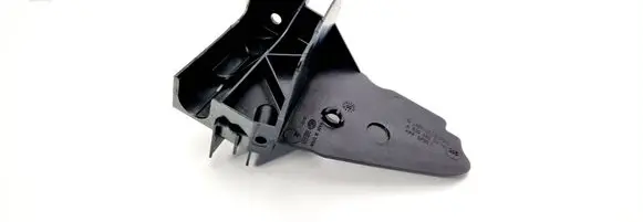 Mercedes-Benz Vito Viano W639 Front bumper mounting bracket A6398850414