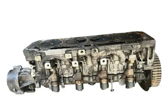 Renault Scenic II - Grand scenic II Engine head 6660 1517140