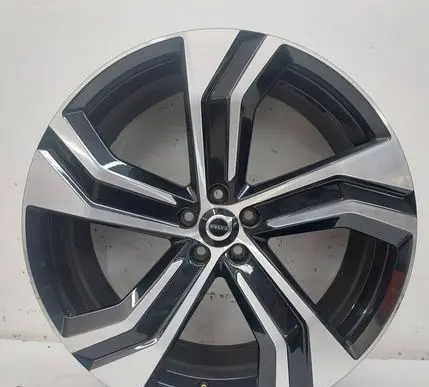 Volvo XC90 R22 alloy rim 32209412