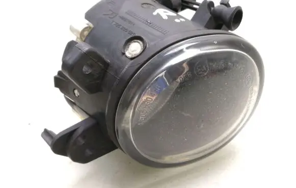 Mercedes-Benz B W245 Front fog light A2518200856 030507600201