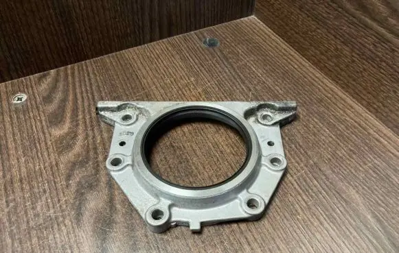 Renault Master II other engine part 7701058047