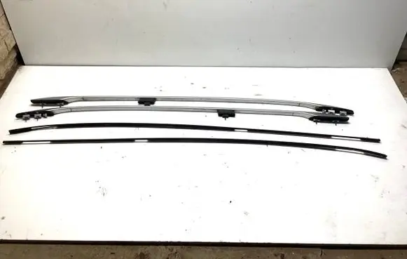 Nissan Qashqai+2 Roof bar rail