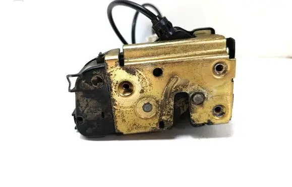 Renault Megane II Rear door lock