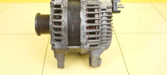 Mercedes-Benz Vito Viano W447 Generator/alternator A0009064022 622951