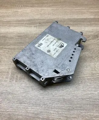Volkswagen Golf III ABS control unit/module 1H0907379 10094103034
