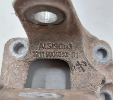 Mini Cooper Countryman R60 Engine mounting bracket 22119804893